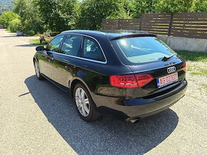 Audi A4 B8  - imagine 4