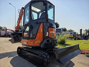 Excavator 4t HItachi ZX33U-6, 2023, 737t, ad sapare 4m, cupla rapida+3 cupe noi-38.900 eur+Tva - imagine 2