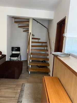 Vând  drept de folosinta anual apartament 3 camere   Vilele de Aur Poiana Brașov