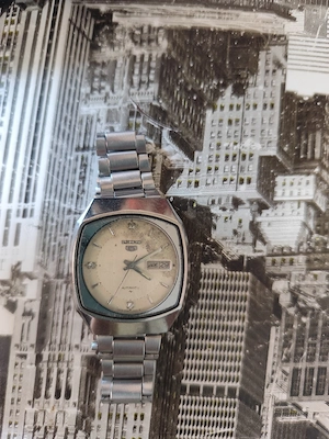 Seiko 5 Tank Diamante !