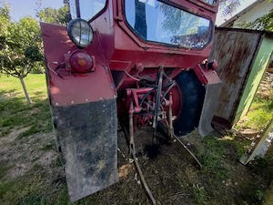 Vând tractor U650  - imagine 5