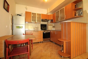 Complex Studentesc, spatios, mobilat si utilat. Centrala proprie si CTRAnaf incl - imagine 13