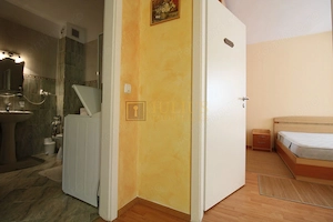 Complex Studentesc, spatios, mobilat si utilat. Centrala proprie si CTRAnaf incl - imagine 6