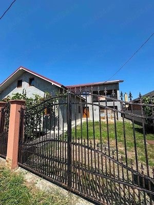 Casa de vanzare in Cotu-Vames, teren de 1130mp, suprafata construita 118mp, Pret 99.900euro