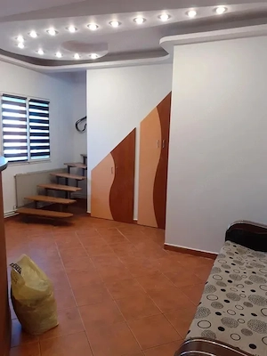 Apartament la mansarda zona Valea Aurie - imagine 6