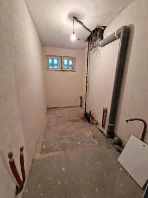 De vanzare apartament cu 4 camere, decomandat, 83mp, etajul 2, balcon 67500euro - imagine 7
