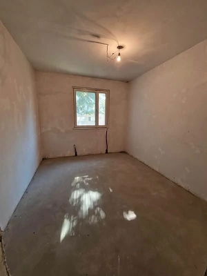De vanzare apartament cu 4 camere, decomandat, 83mp, etajul 2, balcon 67500euro - imagine 10