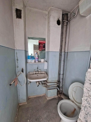 De vanzare apartament cu 4 camere, decomandat, 83mp, etajul 2, balcon 67500euro - imagine 5