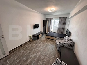 Apartament 2 camere decomandate, Central, Piata Mare  - imagine 2
