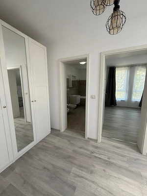  De închiriat   Apartament modern, 3 camere, 95 mp, dispus pe 2 niveluri - imagine 4