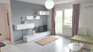 Apartament 3 camere zona Stefan cel Mare - imagine 2