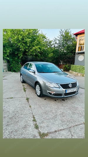 Vând Volkswagen Passat B6 2.0 TDI cu cutie manuală Mașina este confortabilă fiabilă și foarte potriv - imagine 5