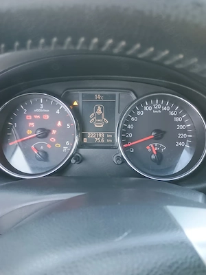 Nissan Qashqai +2 1.5 dci 2011 220000km variante doar cu BMW e60 2.0 automat - imagine 3