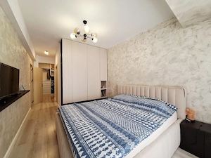 Langa benzinaria ESO. Lift. 73 mp utili. 2 bai. Mobilat si utilat complet. - imagine 8