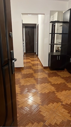 Proprietar - Vand apartament 3 camere la PARTER   Mobilat, Mutare Imediata! (Băbeni) - imagine 5