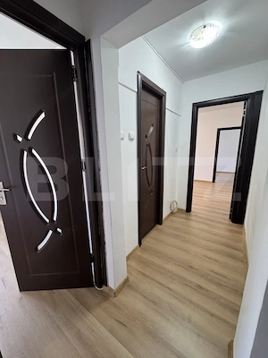 Apartament 3 camere, 45 mp, zona Craiovița Nouă - imagine 5