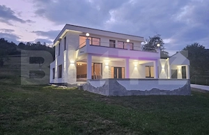 Casă nouă, independentă energetic, in stil mediteranean în mijlocul naturii - imagine 3