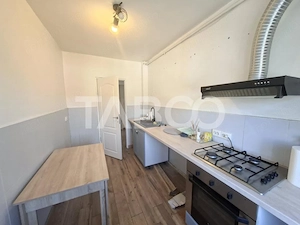 Apartament decomandat de vanzare 2 camere Strand etaj 4 acoperis - imagine 8