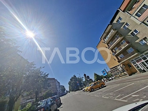 Apartament decomandat de vanzare 2 camere Strand etaj 4 acoperis - imagine 18