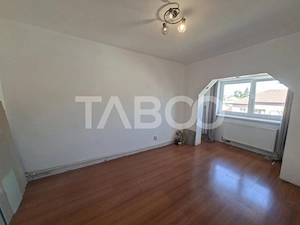 Apartament decomandat de vanzare 2 camere Strand etaj 4 acoperis - imagine 15