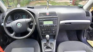 Vând Skoda octavia 2 ,1.6 Mpi - imagine 2