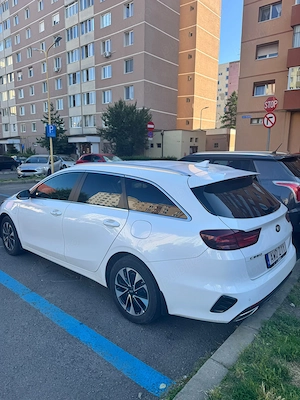Kia Ceed 2021 Plug-in Hybrid  - imagine 5
