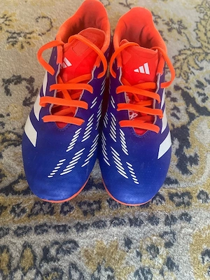 vand ghete de football adidas predator