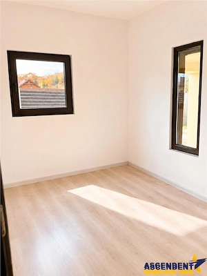 Casa singura in curte,  Zizin, Tarlungeni, Brasov - imagine 5