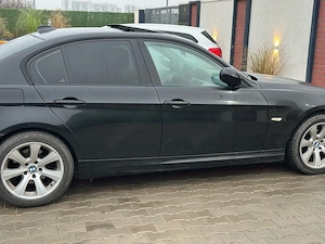 Bmw seria 3 facelift 320i  - imagine 3
