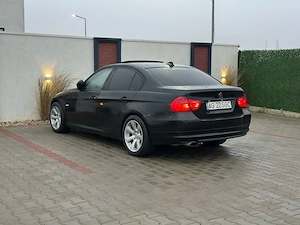 Bmw seria 3 facelift 320i  - imagine 2