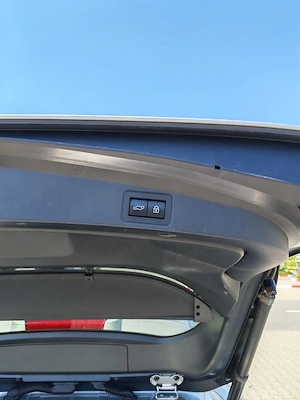 TOYOTA COROLLA Touring Sports 1.8 Premium-HybridHy - imagine 4
