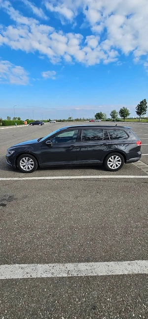 Vand Vw Passat B8, fabricatie 05.2016, motorizare 1.6 diesel, in stare foarte buna!!! - imagine 8