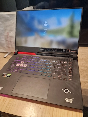 Laptop Asus Rog Strix G513