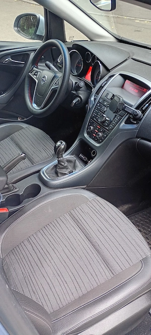 Opel Astra J 1.6  - imagine 9