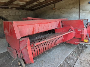 Vand Tractor U445 si Presa - imagine 4