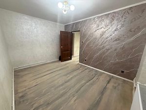  De închiriat 3 camere nemobiltate, Port, 500 Euro/luna