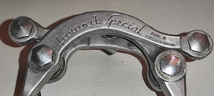 vand piese bicicleta vintage CLESTI PT. FRANA pereche FAVORIT SPECIAL ( made in cehoslovakia ) 