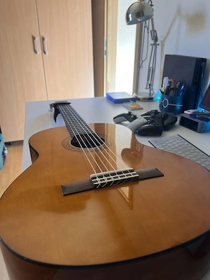 Chitară clasică Yamaha C40 + Husă + Corzi Savarez