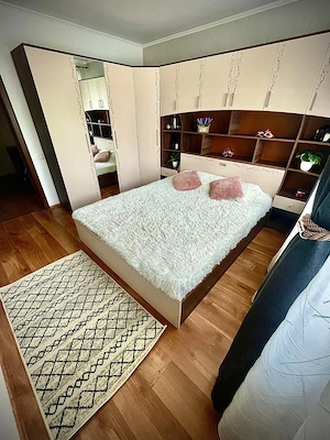 Închiriez apartament untold  - imagine 3