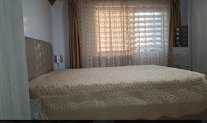 Casă cu teren 1000mp - zona SLAVA - imagine 15