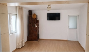 Casă de vânzare în comuna Corbi - imagine 4