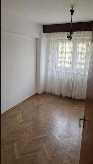 Apartament 4 camere NORD - imagine 3