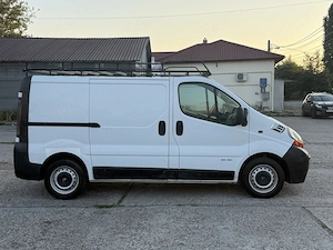 Renault Trafic 1.9 Tdi - imagine 5
