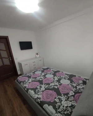 Apartament 3 camere GĂVANA  - imagine 7