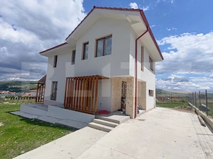 NOU ! Casa individuala 120mp,teren 702mp, zona rezidențială Chinteni, panorama !
