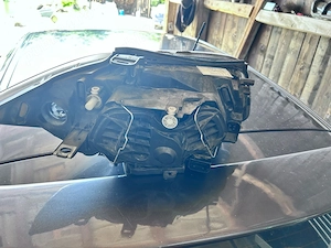 vand faruri bmw seria 1 - imagine 3