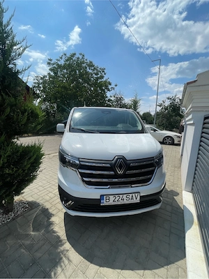 Cedez leasing Renault Trafic 8+1 2025  - imagine 2