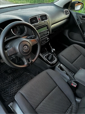VW Golf 6 1.6 tdi 140.000KM - imagine 6
