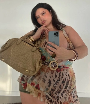 New acum am ajuns milf singura aier condiționat discretie acum am ajuns doar cateva zile la voi dusi