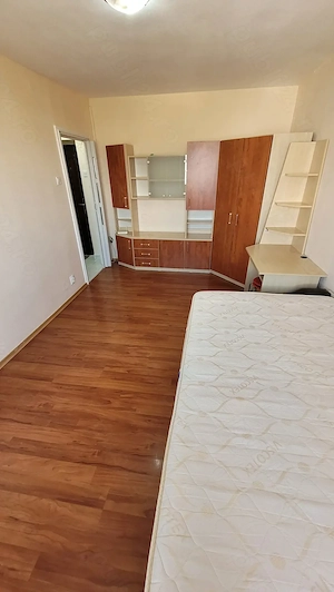 proprietar vand apt 1 camera - imagine 2
